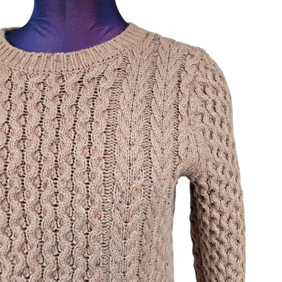 Lands' End Neutral Tan Wool Blend Cable Knit Donegal Sweater Size Small S42 - Picture 2 of 8